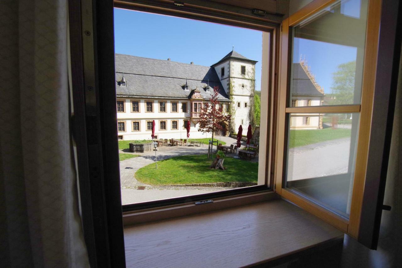 Готель Klostergasthof Muennerstadt Екстер'єр фото
